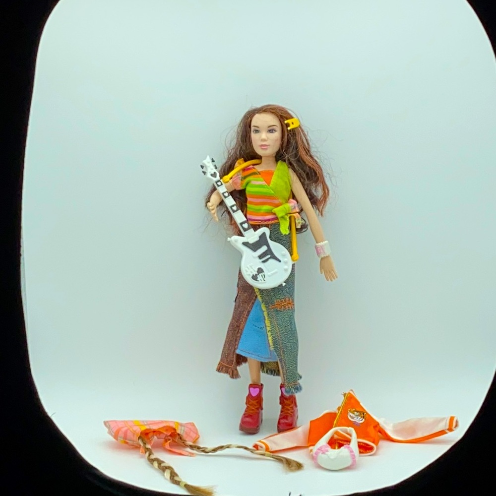 HI HI Puffy AmiYumi World Tour Doll Japanese Rock Stars TV Cartoon Network 2005 - Picture 3 of 15